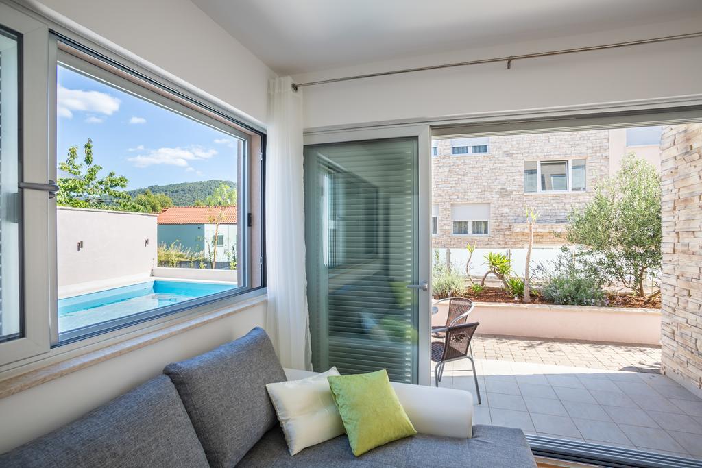 Apartment Falcon 스타리 그라드 객실 사진